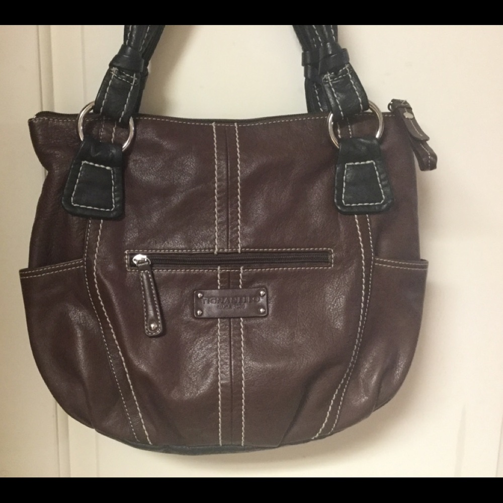 LNWOT Tignanello Leather Bag FIRM